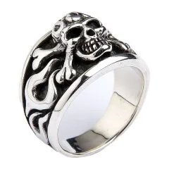 Bikerringshop Sterling Silver Flame Skull Crossbones Ring 13 Bikerringshop Sterling Silver Flame Skull Crossbones Ring -Outlet Rings Store 302b0c37 32bc 4a80 ae1c c1ae1b49cb9b 6SFVQ7