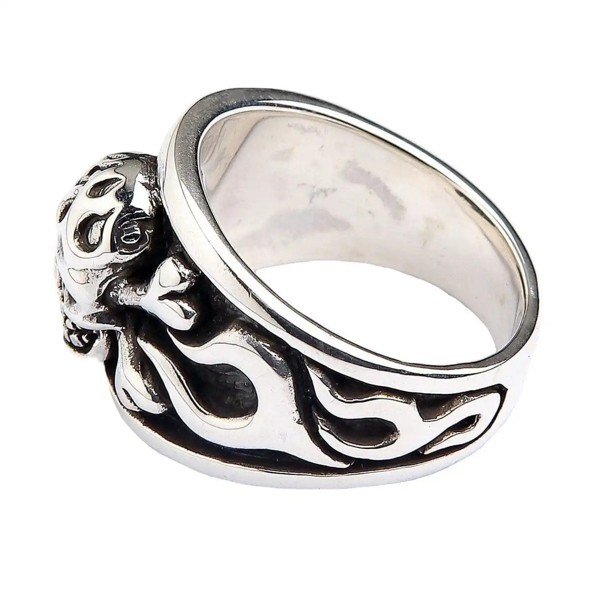 Bikerringshop Sterling Silver Flame Skull Crossbones Ring 9 Bikerringshop Sterling Silver Flame Skull Crossbones Ring - Image 7