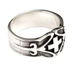 Bikerringshop Sterling Silver Celtic Cross Band Ring -Outlet Rings Store 583b0a93 2179 400f ad23 6b785fabb306 324IGR