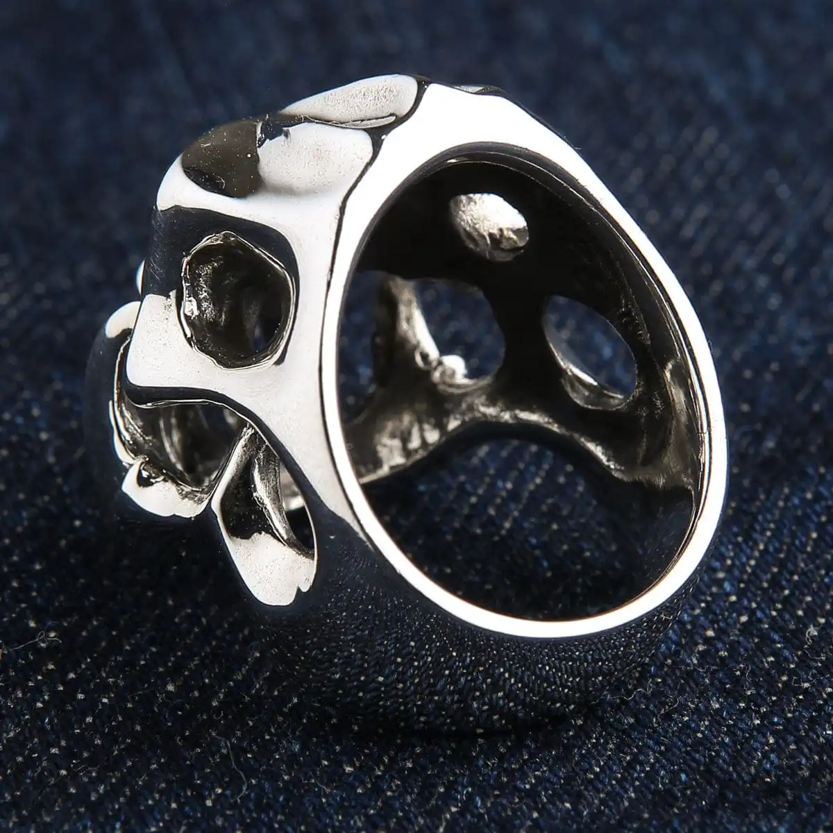 Bikerringshop Sterling Silver Red Eyes Skull Fang Devil Biker Ring 11 Bikerringshop Sterling Silver Red Eyes Skull Fang Devil Biker Ring - Image 9