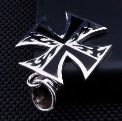 Bikerringshop Sterling Silver Maltese Cross Pendant -Outlet Rings Store IMG 2397