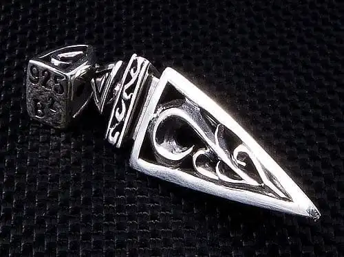 Bikerringshop Spike Pyramid Silver Pendant 4 Bikerringshop Spike Pyramid Silver Pendant - Image 2