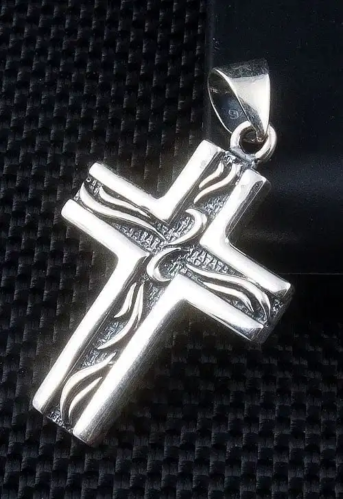 Bikerringshop Small Sterling Silver Tribal Cross Pendant 6 Bikerringshop Small Sterling Silver Tribal Cross Pendant - Image 4