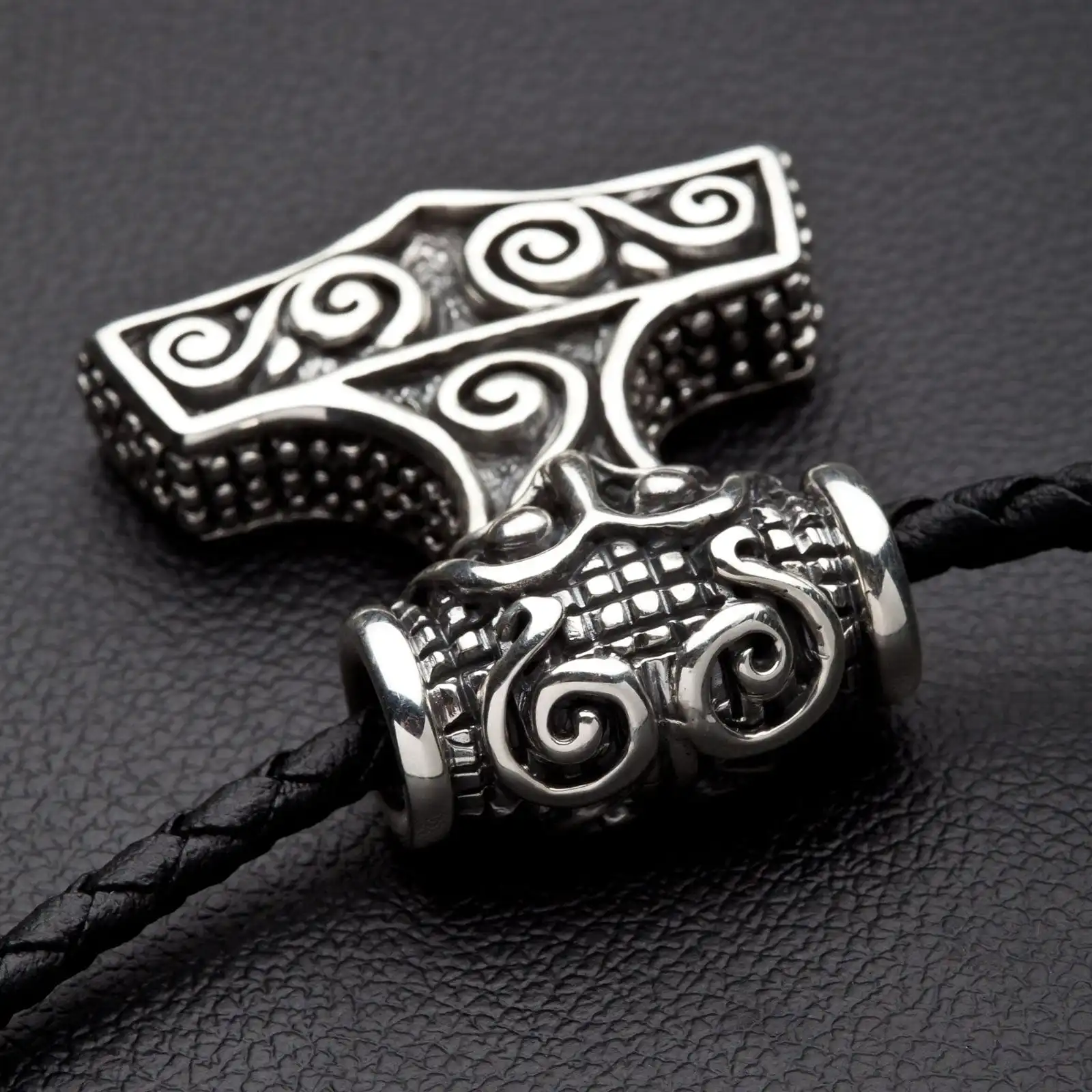 Bikerringshop Big Silver Thors Hammer Mens Pendant Necklace 7 Bikerringshop Big Silver Thors Hammer Mens Pendant Necklace - Image 5