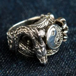 Bikerringshop Sterling Silver Yin-Yang Dragon Ring -Outlet Rings Store Sterling Silver Yin Yang Dragon Ring 3