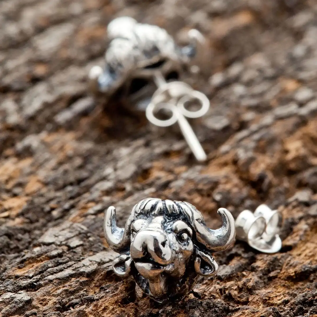 Bikerringshop Sterling Silver Bison Stud Earrings 5 Bikerringshop Sterling Silver Bison Stud Earrings - Image 3