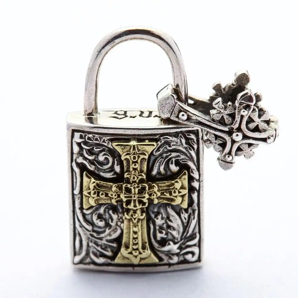 Bikerringshop Sterling Silver Celtic Cross Padlock Pendant 5 Bikerringshop Sterling Silver Celtic Cross Padlock Pendant - Image 3