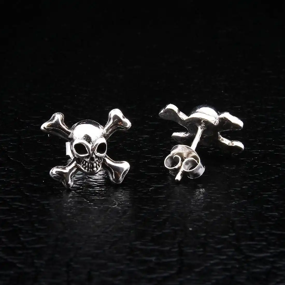 Bikerringshop Sterling Silver Crossbones Skull Studs Earrings 4 Bikerringshop Sterling Silver Crossbones Skull Studs Earrings - Image 2