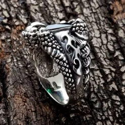 Bikerringshop Emerald Sterling Silver Claw Mens Gothic Ring 13 Bikerringshop Emerald Sterling Silver Claw Mens Gothic Ring -Outlet Rings Store emerald claw mens gothic ring 5