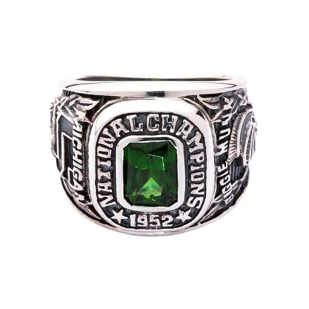 Bikerringshop Emerald Green Stone Sterling Silver Men's Sport Ring 6 Bikerringshop Emerald Green Stone Sterling Silver Men's Sport Ring - Image 4
