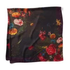 The Metropolitan Museum Of Art Peeters Bouquet Of Flowers Oversize Oblong Scarf -Outlet Rings Store peeters bouquet of flowers oversize oblong scarf 2