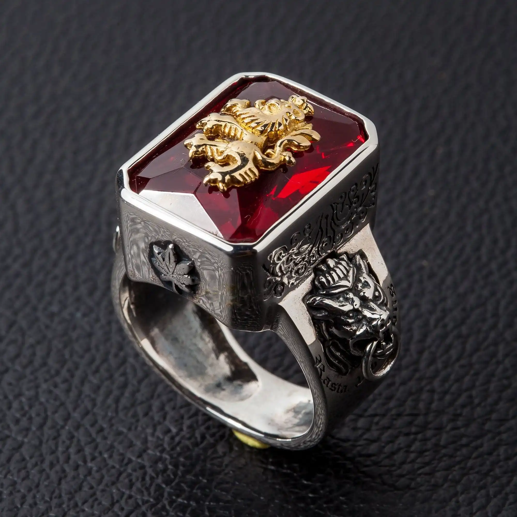 Bikerringshop 925 Sterling Silver Red Stone Lion Ring 8 Bikerringshop 925 Sterling Silver Red Stone Lion Ring - Image 6
