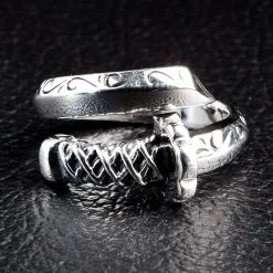 Bikerringshop 925 Sterling Silver Samurai Sword Ring