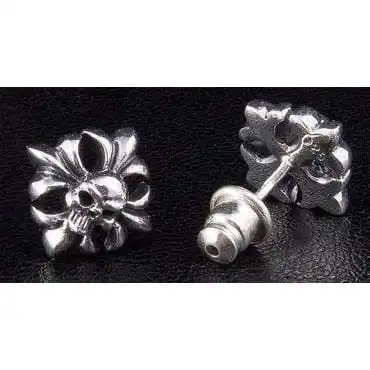 Bikerringshop Silver Skull Crossbones Stud Earrings 7 Bikerringshop Silver Skull Crossbones Stud Earrings - Image 5