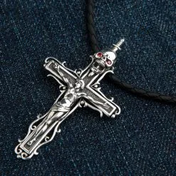 Bikerringshop Sterling Silver Skull Cross Jesus Gothic Pendant -Outlet Rings Store sterling silver skull cross jesus gothic pendant 3
