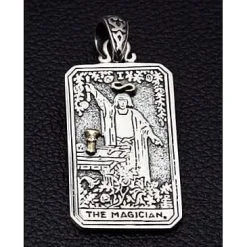 Bikerringshop The Magician Tarot Card Pendant
