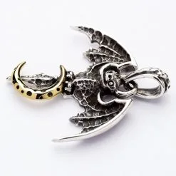Bikerringshop Silver Vampire Bat Gothic Pendant Necklace -Outlet Rings Store vampire bat pendant 4
